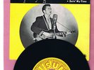 Johnny Cash 45 rpm Record ' SUN EP 113''