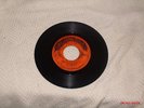 RARE COCO AND BEN 45 EARTH WORLD RECORDS M-