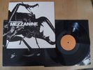 Massive Attack Mezzanine 2xLP with Inners Great Conditi