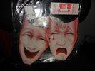 MOTLEY CRUE - SMOKIN' IN THE BOYS ROOM - RARE SHAPED PICTURE DISC