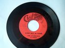 DUCHESSES-CHIEF 7023 RARE DOO-WOP GIRL GROUP 45 EVERY BOY IN TOWN