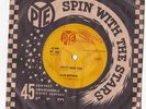 PRETTY KEEN TEEN/ ALLEN BROTHERS( PETER ALLEN) OZ TEEN