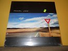 PEARL JAM YIELD ORIGINAL VINYL LP SEALED IN ORIGINAL SHRINK 1998 RARE*OOP