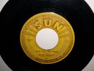 ELVIS PRESLEY-BABY LET'S PLAY HOUSE SUN 217 PLAY GRADED VG LOOKS VG-