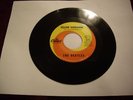 THE BEATLES - YELLOW SUBMARINE / ELEANOR RIGBY - 45 RPM - CAPITOL - PSYCH - VG++