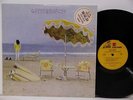 NEIL YOUNG On The Beach ORIG 1974 LP RARE Floral Inner NEAR MINT Vinyl