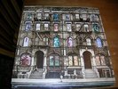 LED ZEPPELIN - Physical Graffiti  SS 2-200 (Like New)