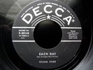 HEAR ? SYLVIA SYMS Each Day Rare R&B Popcorn Jazz DECCA NM Superb