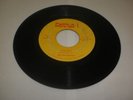 KEITHUS I/RED HOT - MILTON SAMUELS [ROOTS REGGAE] 7