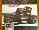 AEROSMITH  PUMP BACK TO BLACK VYNIL SIGNED BY STEVEN TYLER
