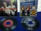 Lester Flatt and Earl Scruggs records (Two 45 RPM records in Cover)
