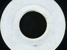 2012 UNKNOWN-KEEP ON MOVING-GIVE HELPING HAND-REGGAE 45 7