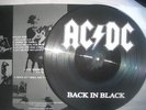 AC/DC - Back in Black 12