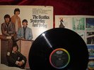 The Beatles Yesterday and Today T-2553