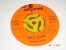 GARAGE THE OUTCASTS SPELL/WHILE I'M HERE SOUNDS INTERNATIONAL 639 AUTOGRAPHED