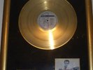disque d'or rock'n'roll attitude johnny hallyday n° 0028/2500