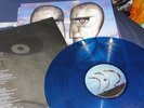 PINK FLOYD - THE DIVISION BELL - BLUE VINYL + INSERT NM