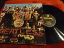 Beatles - Sgt Pepper's Portugal black/yellow Parlophone Excellent condition