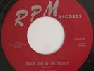 THE JACKS Smack Dab in the Middle RPM 45