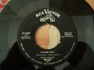 ELVIS: 47-6604  HOUND DOG  