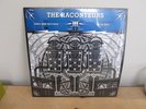 third man records vault #9 an #10 the raconteurs live in nashville at third man