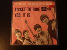 THE BEATLES DANOIS SINGLE 2 TITRES R 5265 TICKET TO RIDE / trés belle pochette 