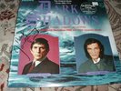 DARK SHADOWS JONATHAN FRID AUOTGRAPH ORIGINAL LP W/POSTER