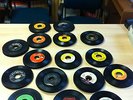 Box of 150+ old 45s- James Brown, Aretha Franklin, Ray Charles, Kinks + more