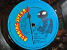 BURNING SPEAR FREE THE WORLD / JAH NO DEAD KILLER ROOTS 12
