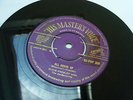 ELVIS PRESLEY ALL SHOOK UP RARE'57 HMV GOLD POP 359 VERY GOOD+ TO EX CONDITION