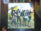 KISS – Tulsa Strutter, 2 LPs WHITE VINYL, 3D gimmick Cover, RARE
