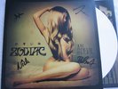 ZODIAC A Bit Of Devil 300 WHITE Vinyl Lp SIGNED By The Band - KADAVAR GRAVEYARD
