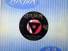 JACKIE RIGGS - THE GREAT PRETENDER -  LONDON TRI GOLD 7