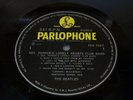 The Beatles ORIGINAL STEREO SGT PEPPERS LONELY HEARTS CLUB BAND SINGAPORE LP.