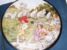 KIDDIE RECORD ALBUM. PUBLISHED BY BRITISH KODISK, LIMITED. COMPLETE WITH DISKS