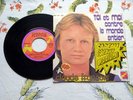rare CLAUDE FRANCOIS TOI ET MOI CONTRE LE MONDE ENTIER  45 T avec sticker PODIUM