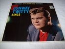Conway Twitty Sings LP vinyl STEREO MGM E3744 yellow label nice jacket