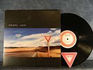 PEARL JAM - YIELD RARE ORIG. 1998 Vinyl LP w/ DIE-CUT COVER + YIELD STICKER