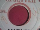 The Versatiles - Cutting Razor/Black Belt Jones - rare Lee Perry .Great copy 