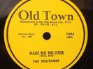 78rpm OLD TOWN, doo-wop THE SOLITAIRES Walking Along / Please Kiss this Letter