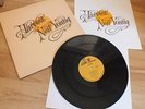 HARVEST by NEIL YOUNG. G/FOLD VINYL LP ALBUM ORIGINAL 1972 NEAR MINT.