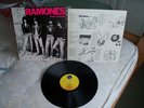 THE RAMONES - ROCKET TO RUSSIA- 1977 ORIGINAL - WITH INNER SLEEVE - EX.COND