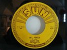 johnny cash  hey porter sun  224 45 rpm   very nice  m- vinyl , push marks