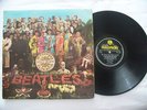 THE BEATLES SGT. PEPPERS LONELY HEARTS CLUB BAND PCS7027 Yellow Parlophone