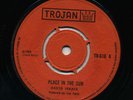PLACE IN THE SUN David Isaacs (Heavyweight 68 Skinhead)/ HANDY CAP Upsetters ?