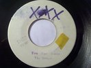THE BRONCOS - STEP BACK /THE GROOVERS - YOU RAN AWAY -  KILLER