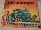 RARE DISNEY*A DAY AT DISNEYLAND W/WALT DISNEY & JIMINY CRICKET*1957 ST-3901 LP