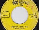 LOS SAICOS  Besando a Otra / Intensamente  GARAGE PUNK 1964 PERU 45