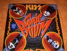 KISS 12