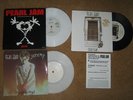 Pearl Jam - 'Alive' & 'Jeremy' both 7